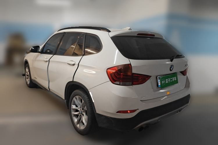 Used BMW X1 2014 sDrive18i Leading Model Rear Left 45 Deg
