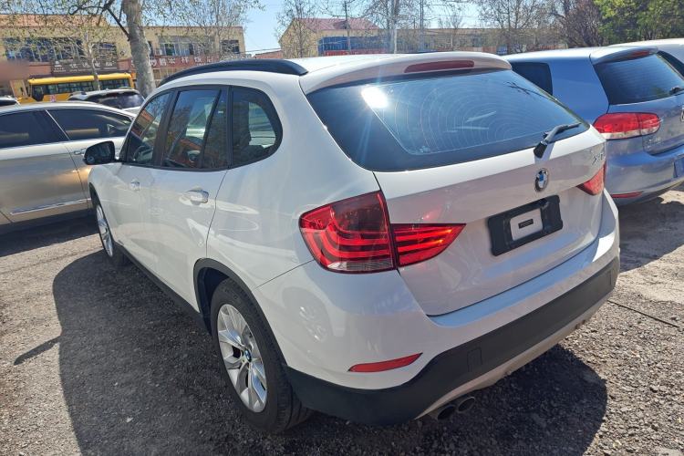 Used BMW X1 2014 sDrive18i Fashion Model Rear Left 45 Deg