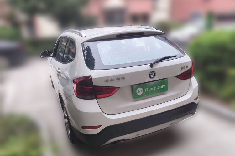 Used BMW X1 2014 sDrive18i Fashion Model Rear Left 45 Deg