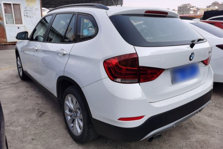 Used BMW X1 2014 sDrive18i Fashion Model Rear Left 45 Deg