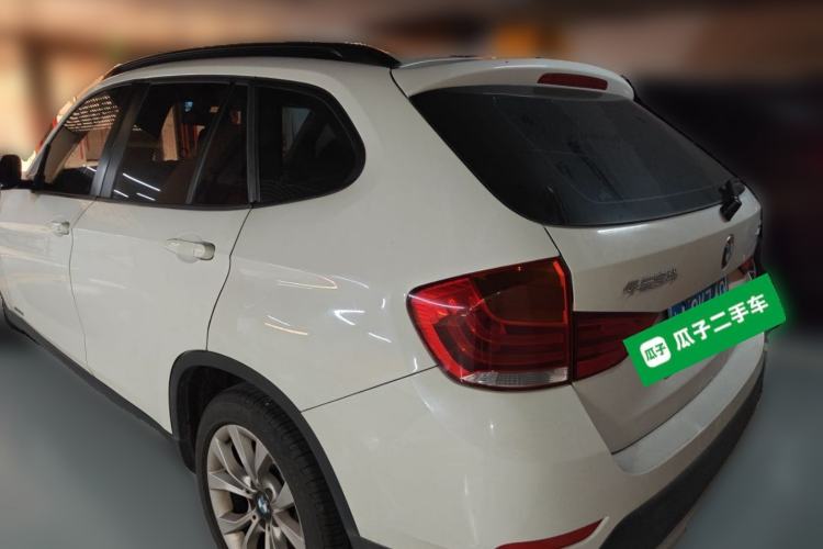 Used BMW X1 2014 sDrive18i Fashion Model Rear Left 45 Deg
