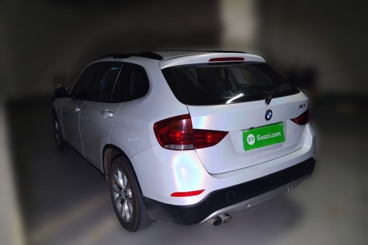 Used BMW X1 2014 sDrive18i Fashion Model Rear Left 45 Deg