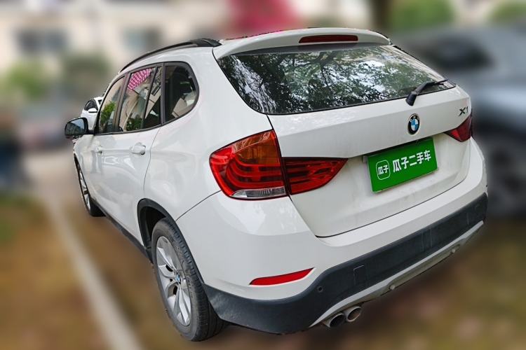 Used BMW X1 2014 sDrive18i Fashion Model Rear Left 45 Deg