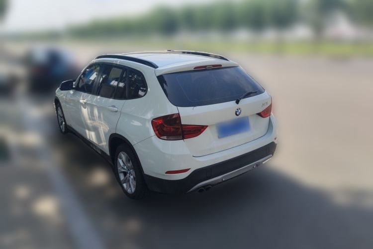 Used BMW X1 2014 sDrive18i Fashion Model Rear Left 45 Deg