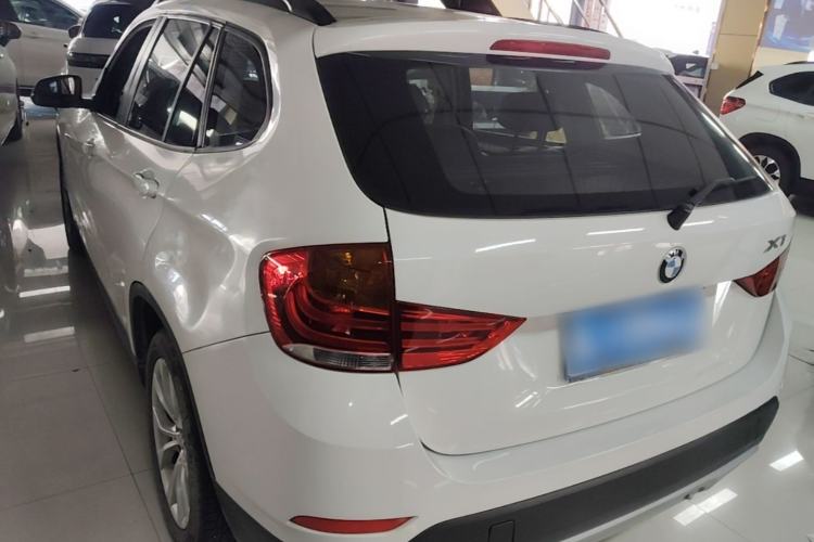 Used BMW X1 2014 sDrive18i Fashion Model Rear Left 45 Deg