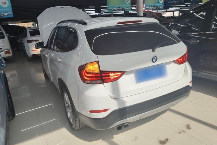 Used BMW X1 2014 sDrive18i Fashion Model Rear Left 45 Deg