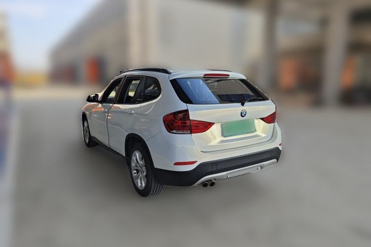 Used BMW X1 2014 sDrive18i Fashion Model Rear Left 45 Deg