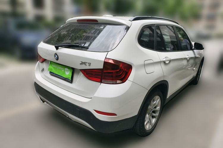 Used BMW X1 2014 sDrive18i Fashion Model Rear Right 45 Deg