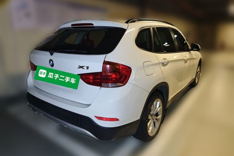 Used BMW X1 2014 sDrive18i Fashion Model Rear Right 45 Deg