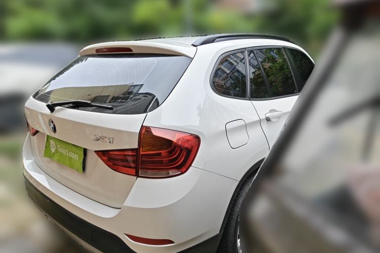 Used BMW X1 2014 sDrive18i Fashion Model Rear Right 45 Deg