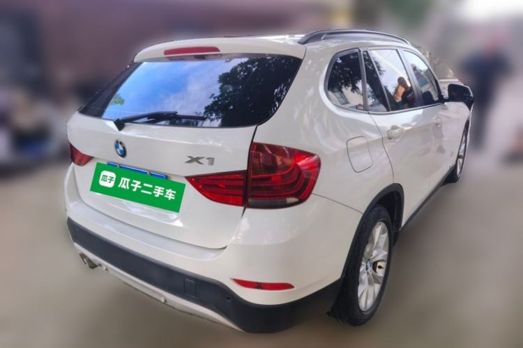 Used BMW X1 2014 sDrive18i Fashion Model Rear Right 45 Deg