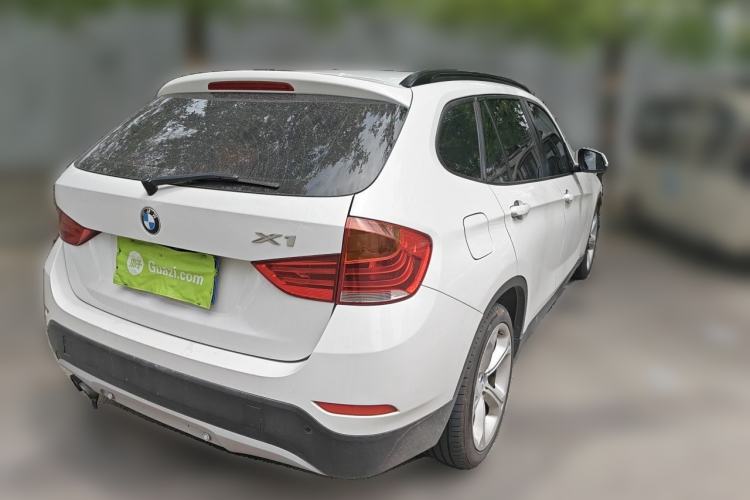 Used BMW X1 2014 sDrive18i Fashion Model Rear Right 45 Deg