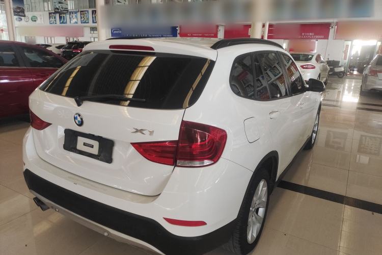 Used BMW X1 2014 sDrive18i Fashion Model Rear Right 45 Deg