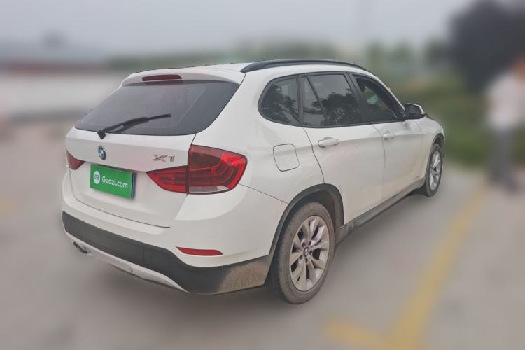 Used BMW X1 2014 sDrive18i Fashion Model Rear Right 45 Deg