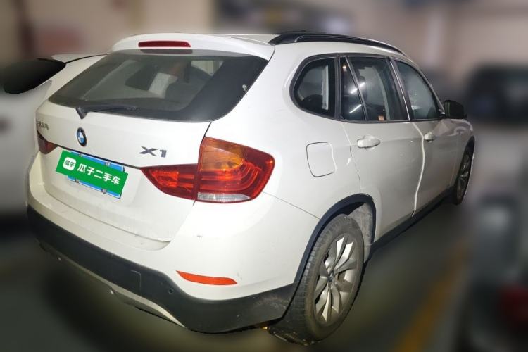 Used BMW X1 2014 sDrive18i Fashion Model Rear Right 45 Deg