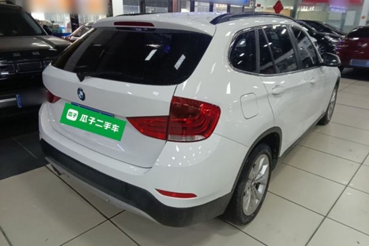 Used BMW X1 2014 sDrive18i Fashion Model Rear Right 45 Deg