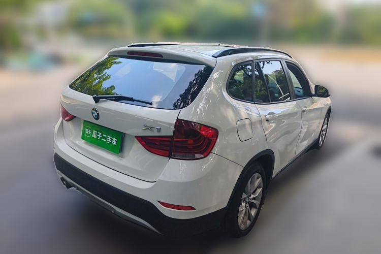 Used BMW X1 2014 sDrive18i Fashion Model Rear Right 45 Deg