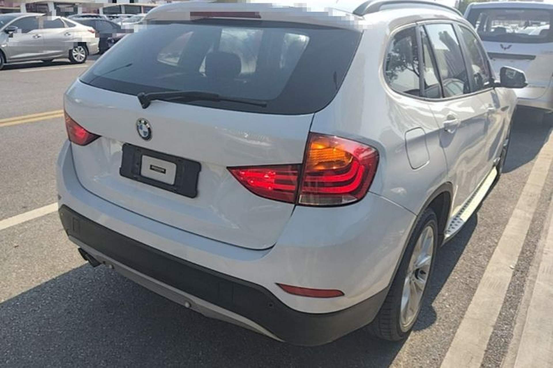 Used BMW X1 2014 sDrive18i Fashion Model Rear Right 45 Deg