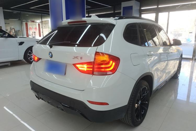 Used BMW X1 2014 sDrive18i Leading Model Rear Right 45 Deg