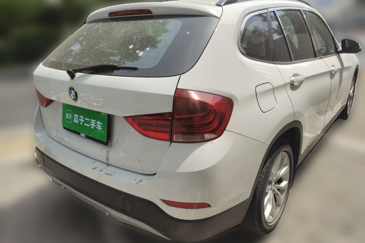 Used BMW X1 2014 sDrive18i Fashion Model Rear Right 45 Deg