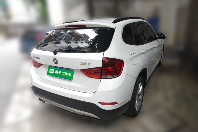 Used BMW X1 2014 sDrive18i Fashion Model Rear Right 45 Deg