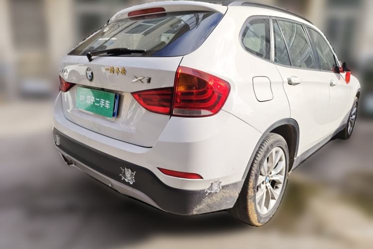 Used BMW X1 2014 sDrive18i Fashion Model Rear Right 45 Deg