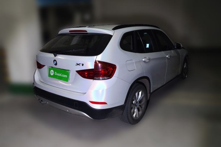 Used BMW X1 2014 sDrive18i Fashion Model Rear Right 45 Deg