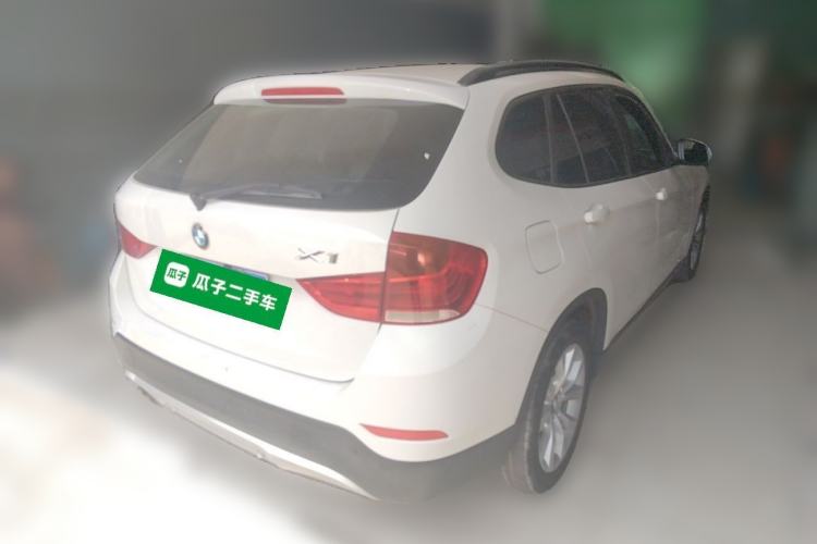 Used BMW X1 2014 sDrive18i Fashion Model Rear Right 45 Deg
