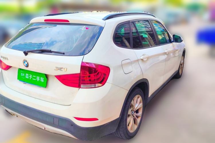 Used BMW X1 2014 sDrive18i Fashion Model Rear Right 45 Deg