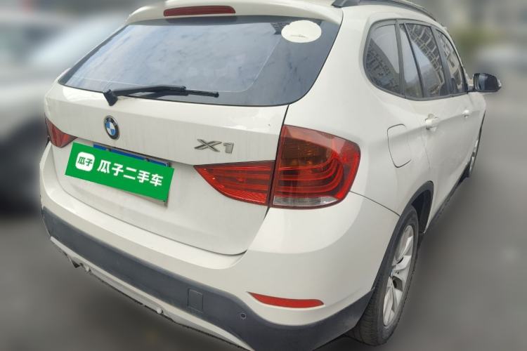 Used BMW X1 2014 sDrive18i Fashion Model Rear Right 45 Deg