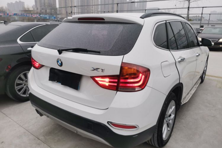 Used BMW X1 2014 sDrive18i Fashion Model Rear Right 45 Deg