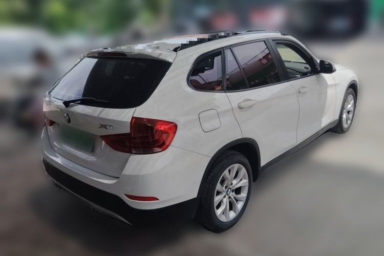 Used BMW X1 2014 sDrive18i Fashion Model Rear Right 45 Deg