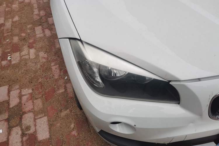Used BMW X1 2014 sDrive18i Fashion Model Right Front Headlight