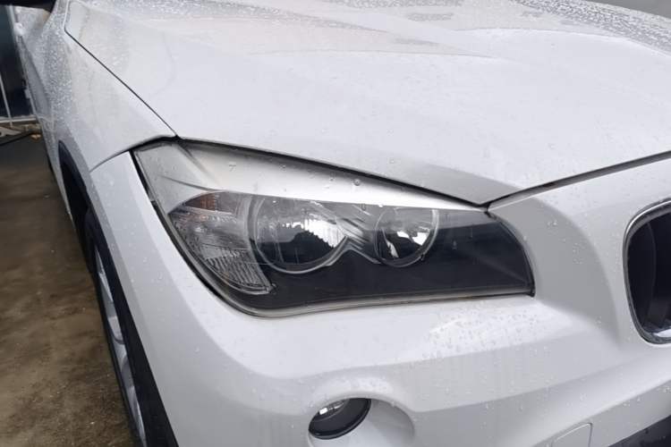 Used BMW X1 2014 sDrive18i Fashion Model Right Front Headlight