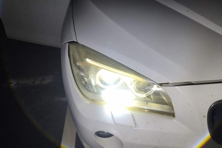 Used BMW X1 2014 sDrive18i Leading Model Right Front Headlight