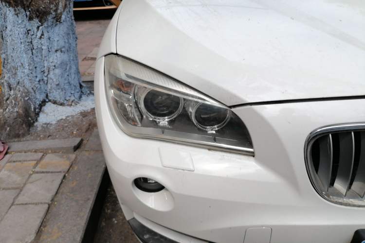 Used BMW X1 2014 xDrive20i X Design Package Right Front Headlight