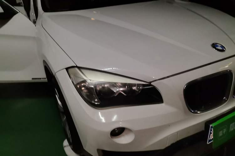 Used BMW X1 2014 sDrive18i Fashion Model Right Front Headlight