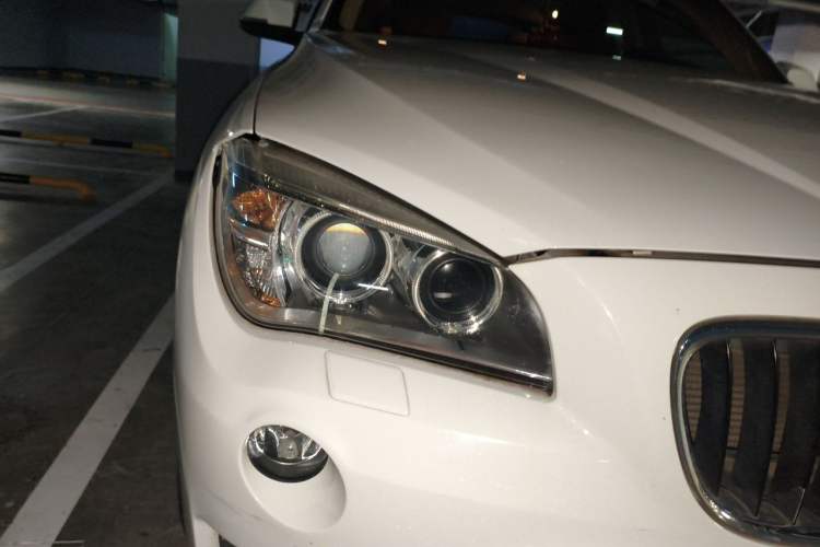 Used BMW X1 2014 sDrive18i Leading Model Right Front Headlight