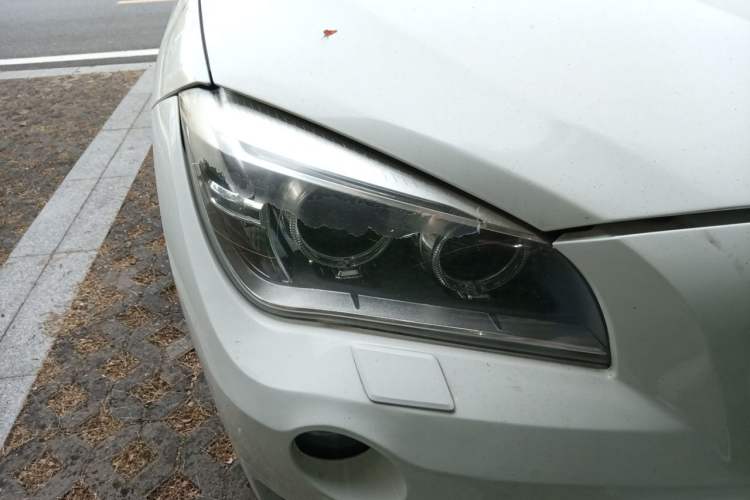 Used BMW X1 2014 sDrive18i Leading Model Right Front Headlight