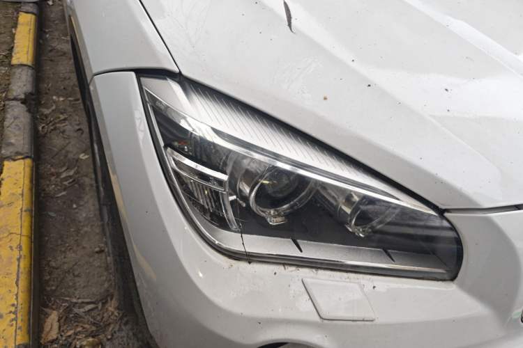 Used BMW X1 2014 sDrive18i Leading Model Right Front Headlight