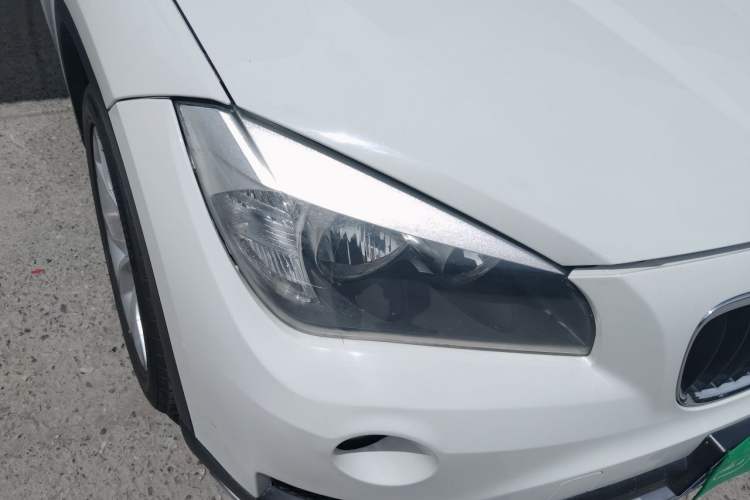 Used BMW X1 2014 sDrive18i Fashion Model Right Front Headlight