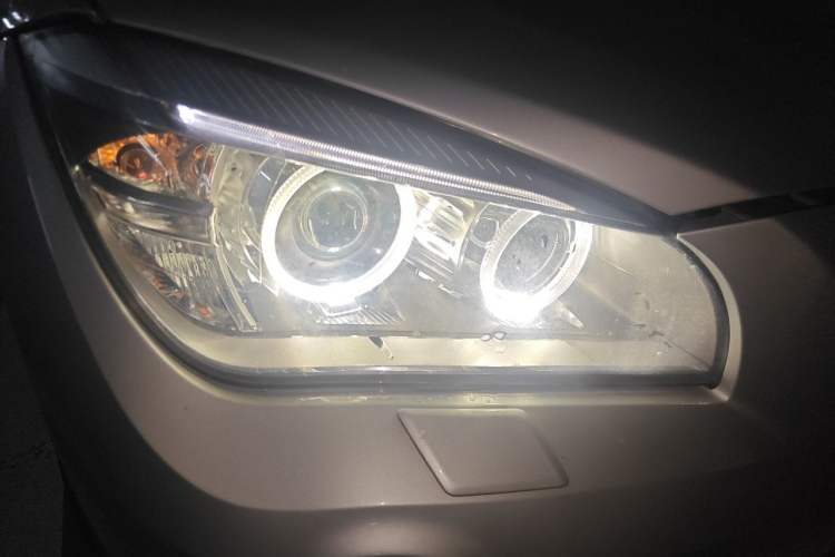 Used BMW X1 2014 sDrive18i Leading Model Right Front Headlight