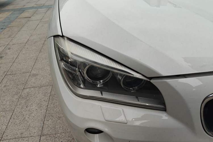 Used BMW X1 2014 sDrive18i Leading Model Right Front Headlight