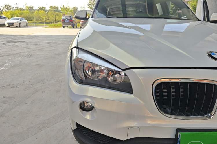 Used BMW X1 2014 sDrive18i Fashion Model Right Front Headlight