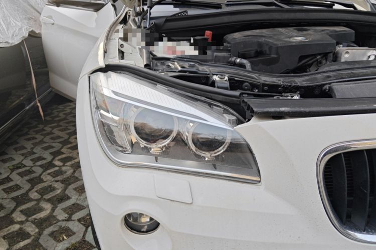 Used BMW X1 2014 sDrive20i Sports Design Package Right Front Headlight