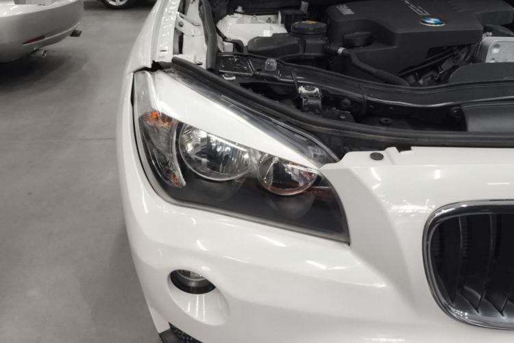 Used BMW X1 2014 sDrive18i Fashion Model Right Front Headlight