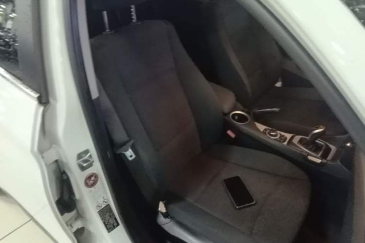 Used BMW X1 2014 sDrive18i Fashion Model Right Front Seat
