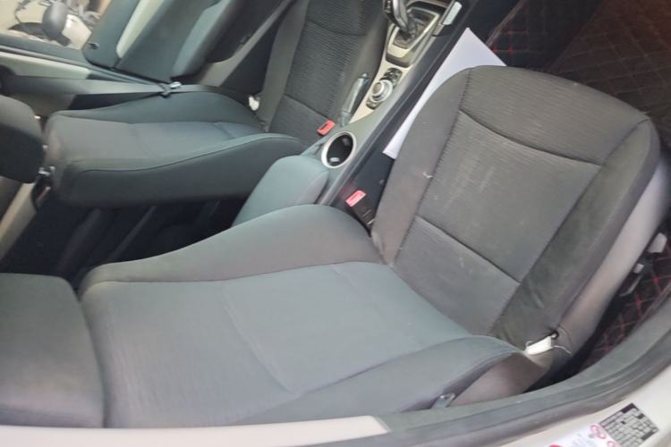Used BMW X1 2014 sDrive18i Fashion Model Right Front Seat