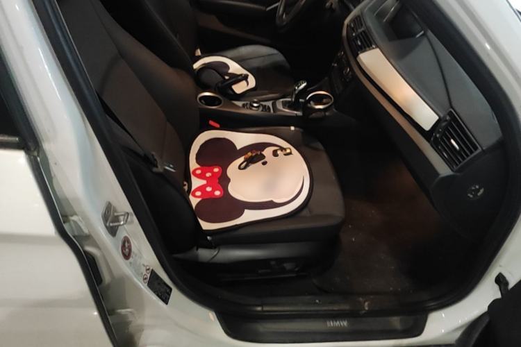 Used BMW X1 2014 sDrive18i Leading Model Right Front Seat