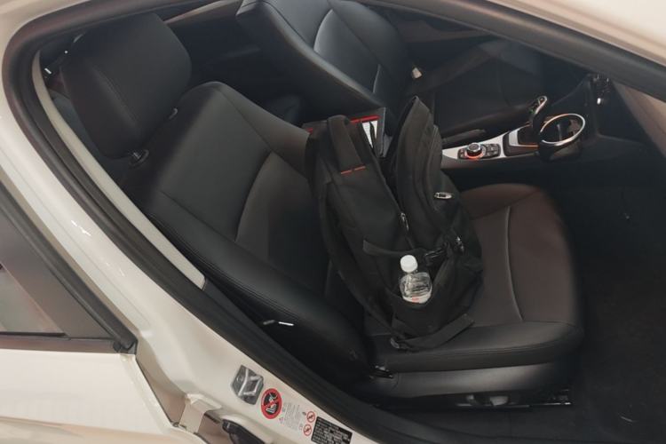 Used BMW X1 2014 sDrive18i Fashion Model Right Front Seat